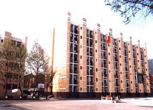 江门2023年读口腔工艺专业去哪所学校好