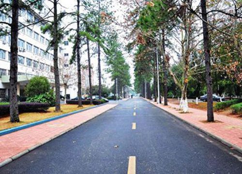 贵阳2023年应用电子技术专业哪个中专学校好