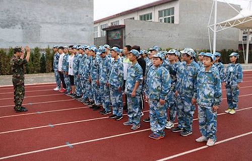 2023年读商务文秘专业选择广州哪所技工学校比较好