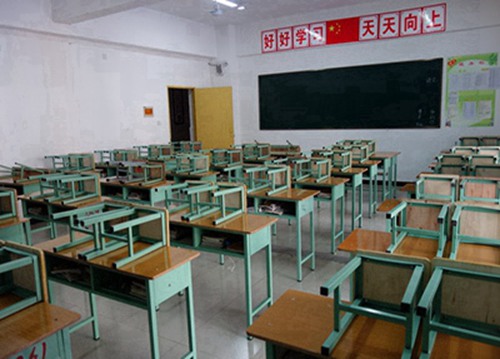 保定2023年开设电子与信息技术专业的中专学校有哪些